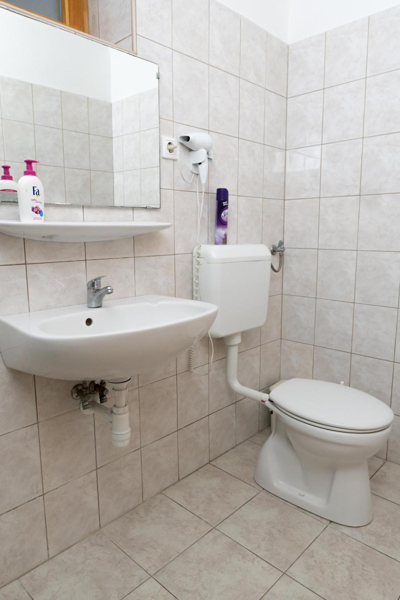 Liszt Apartman Pécs Buitenkant foto