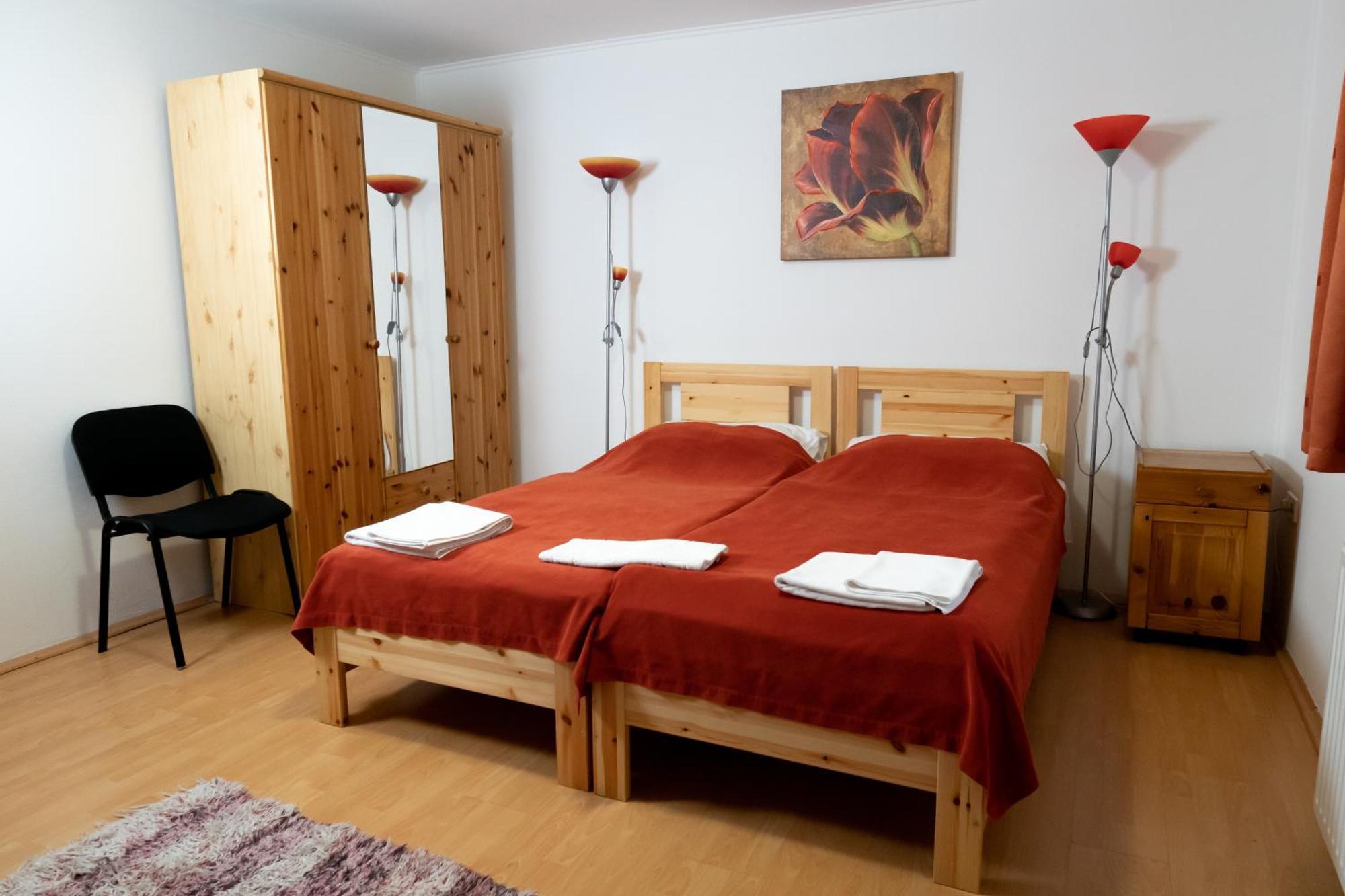 Liszt Apartman Pécs Buitenkant foto