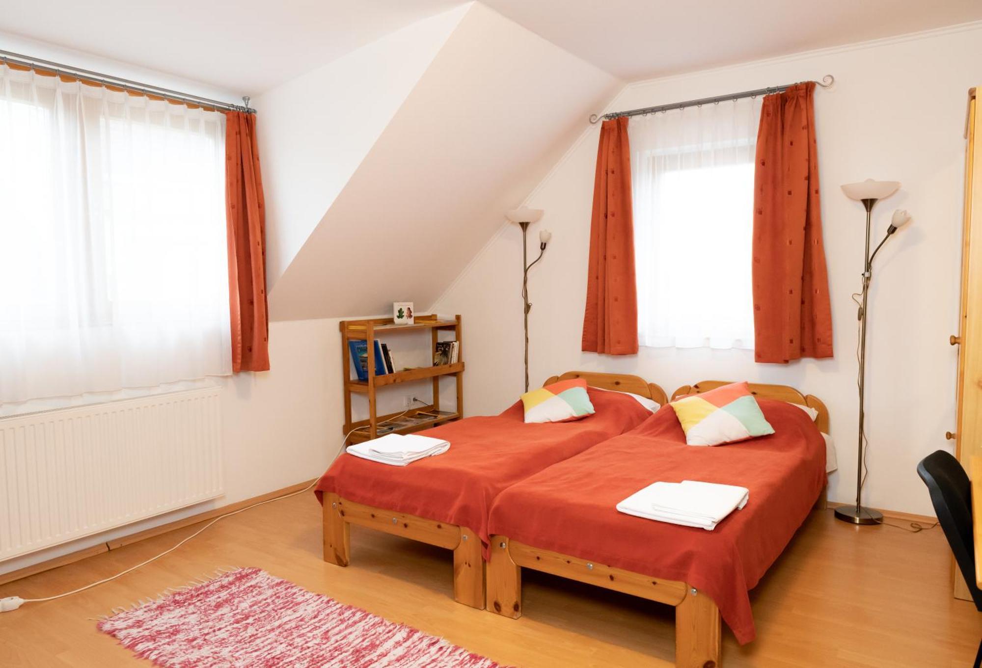 Liszt Apartman Pécs Buitenkant foto